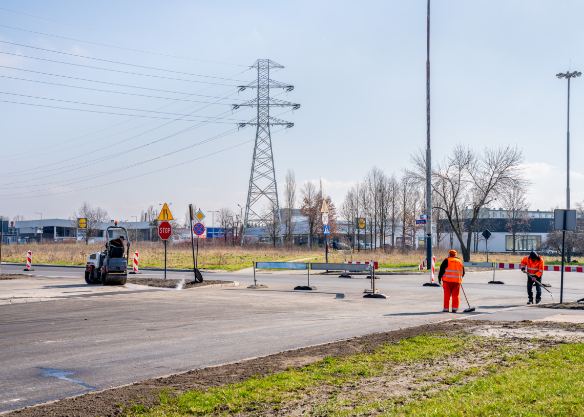 Kolejny etap robót na Wojska Polskiego i koniec utrudnień na Waltera-Janke