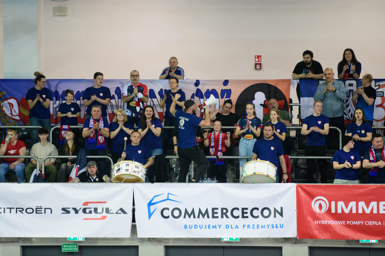 Doping LKS Commercecon vs Grot Budowlane 3 mecz 145