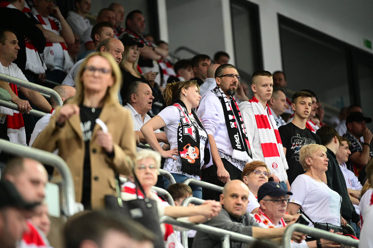 Doping Siatkarskie derby Lodzi Grot Budowlani vs LKS Lodz Commercecon 100