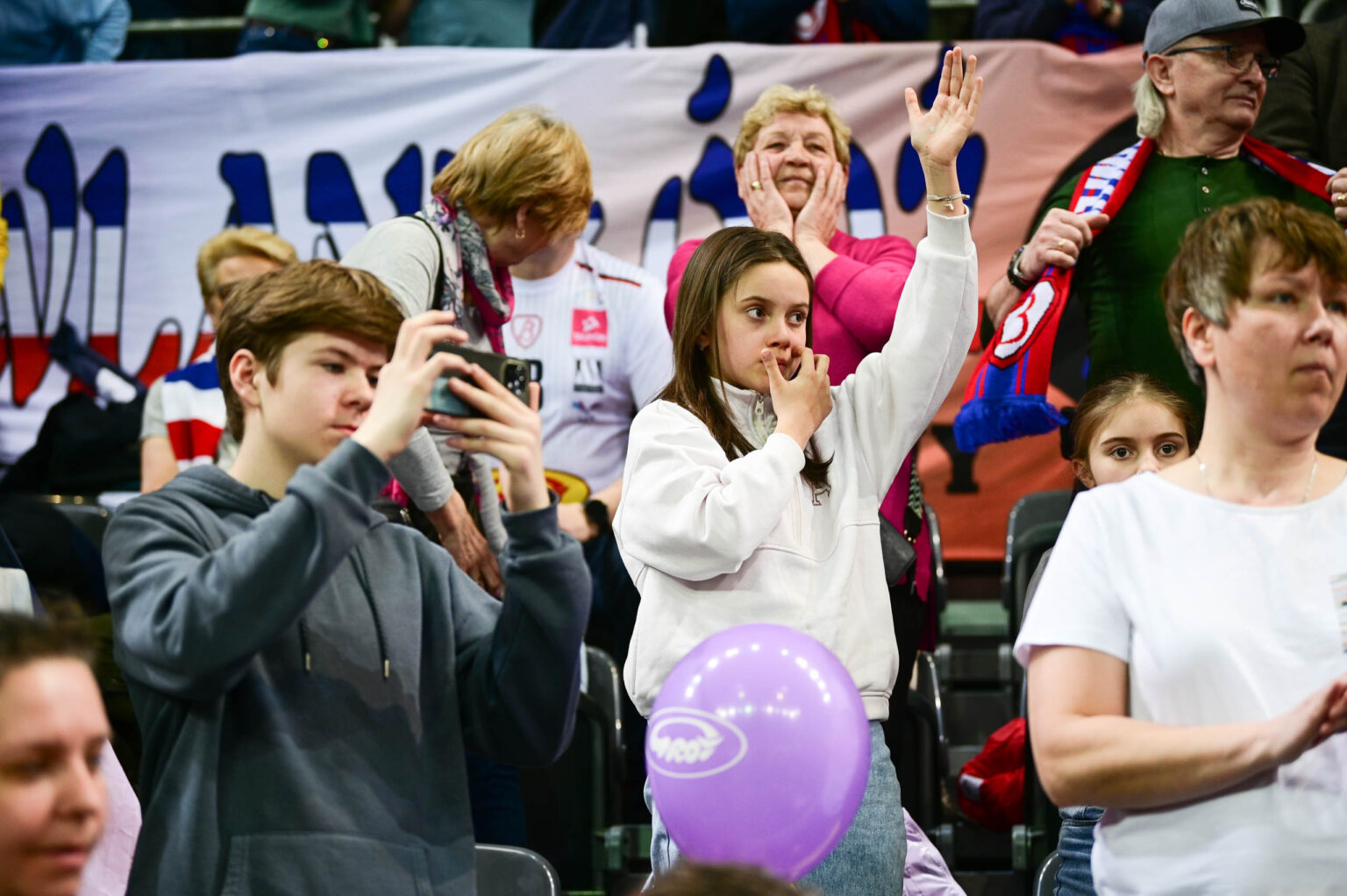 Doping Siatkarskie derby Lodzi Grot Budowlani vs LKS Lodz Commercecon 30