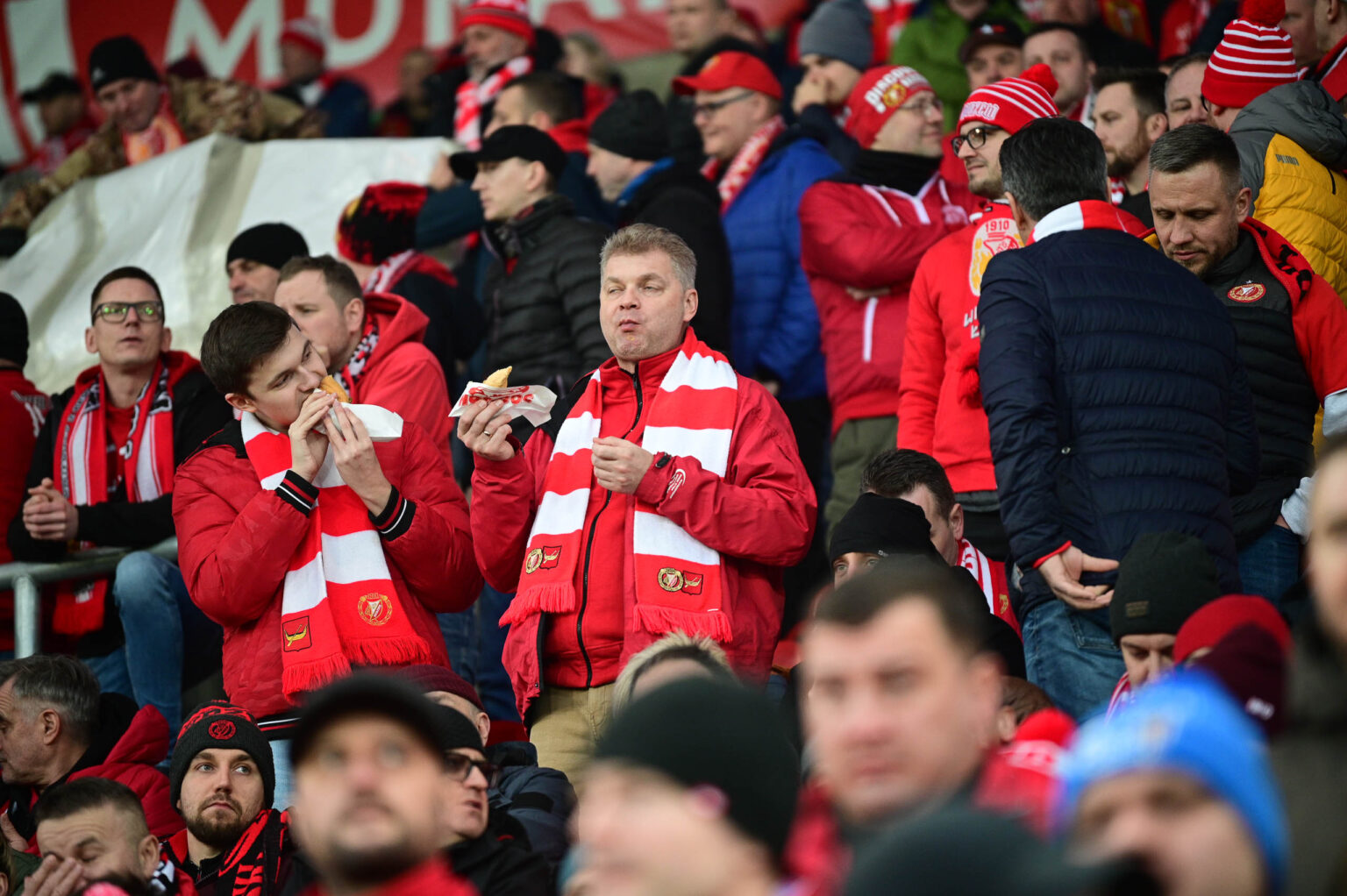 Doping Widzewa Lodz na meczu z Legia Warszawa 136