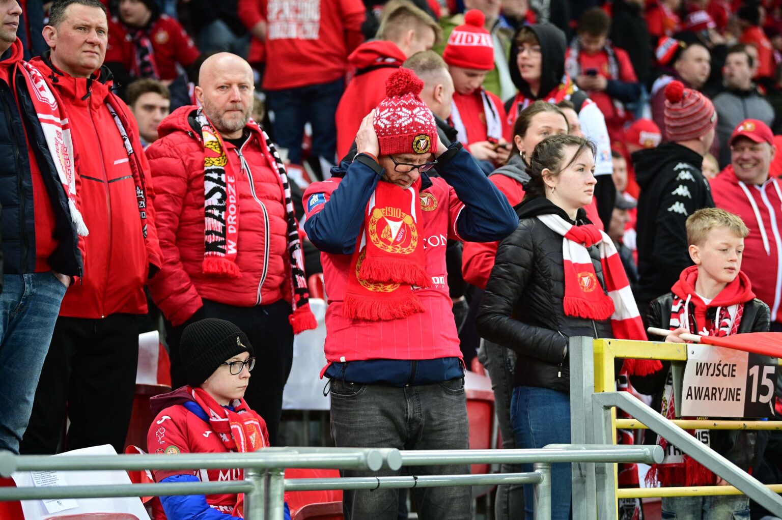 Doping Widzewa Lodz na meczu z Legia Warszawa 137