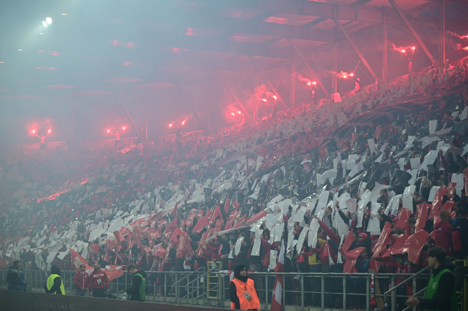 Doping Widzewa Lodz na meczu z Legia Warszawa 187