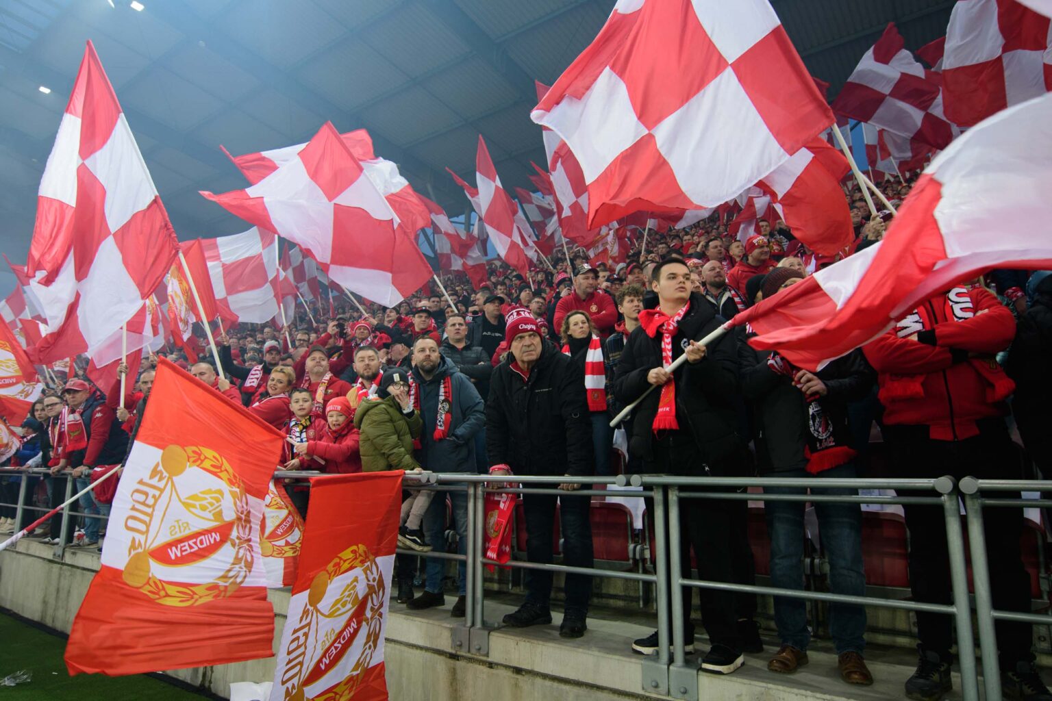 Doping Widzewa Lodz na meczu z Legia Warszawa 28