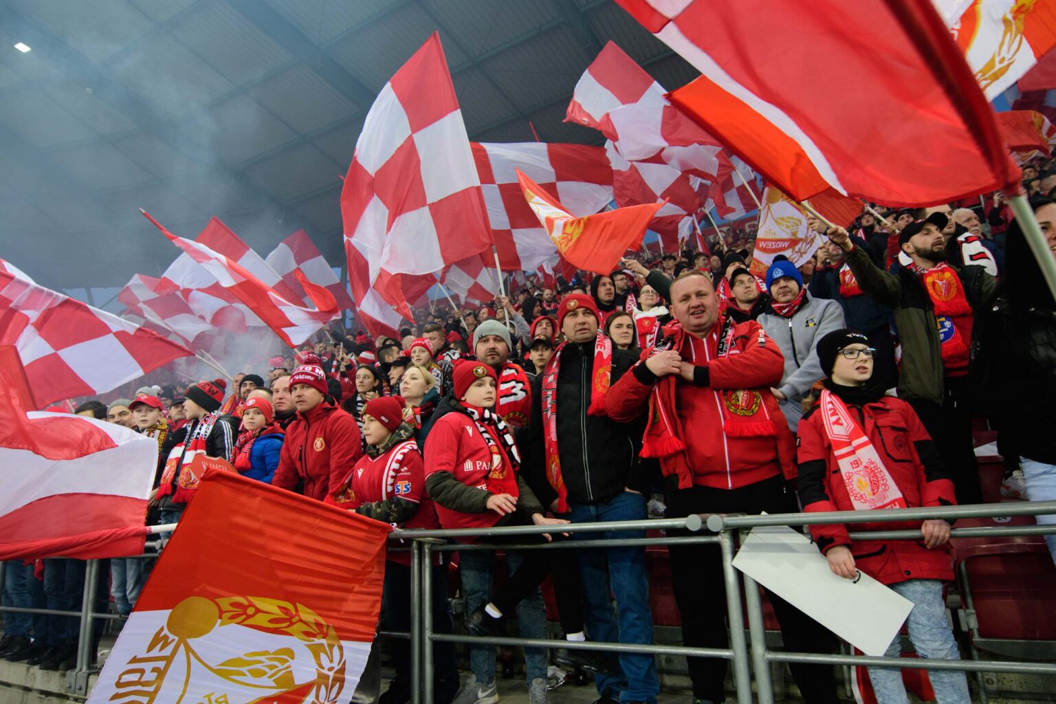 Doping Widzewa Lodz na meczu z Legia Warszawa 31