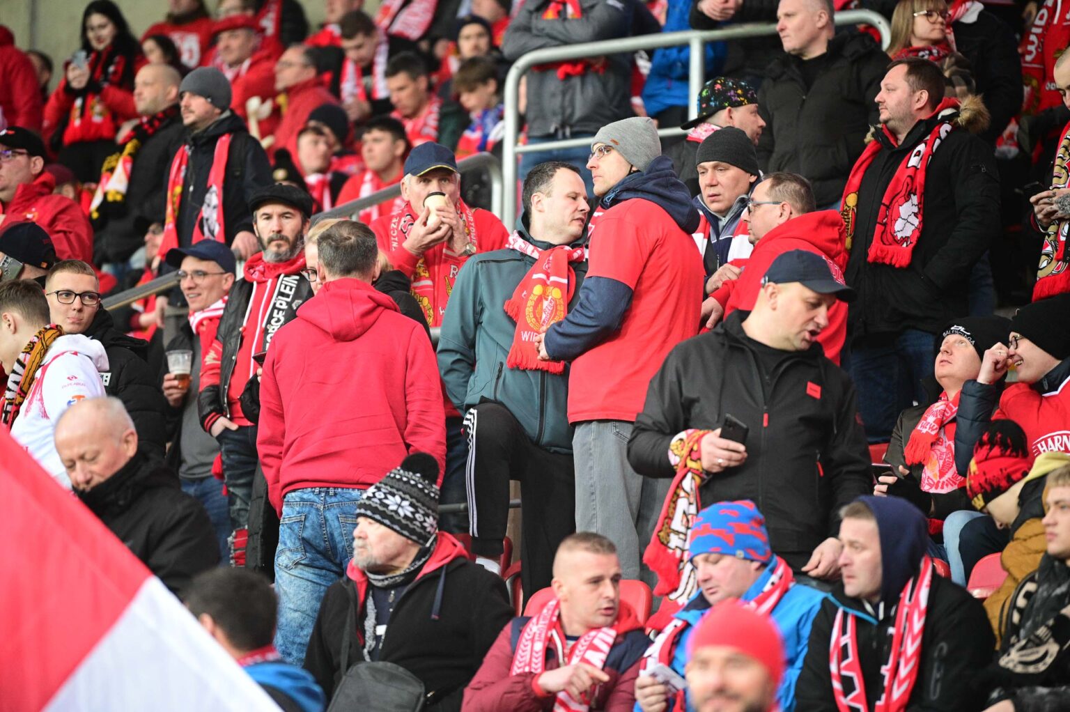 Doping Widzewa Lodz na meczu z Legia Warszawa 47