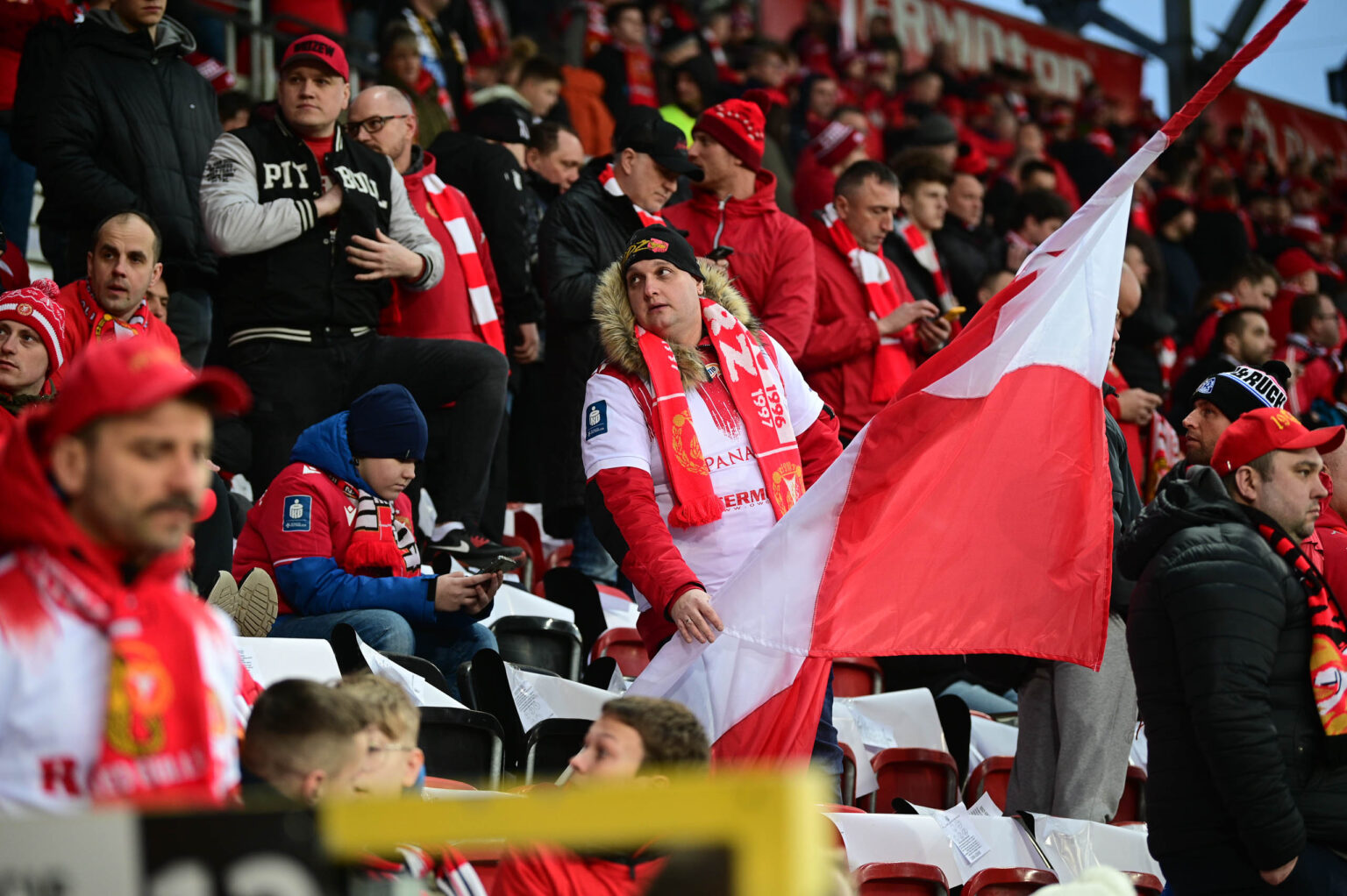 Doping Widzewa Lodz na meczu z Legia Warszawa 74
