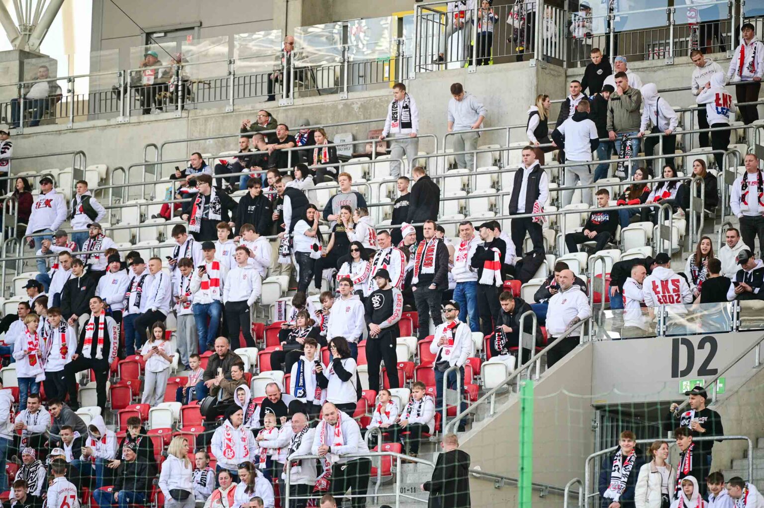Doping kibicow LKS na meczu z Puszcza Niepolomice 72