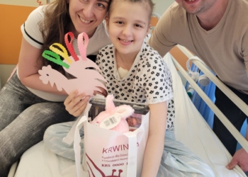 Fundacja Krwinka obdarowała prezentami dzieci, które Wielkanoc spędzą w szpitalu