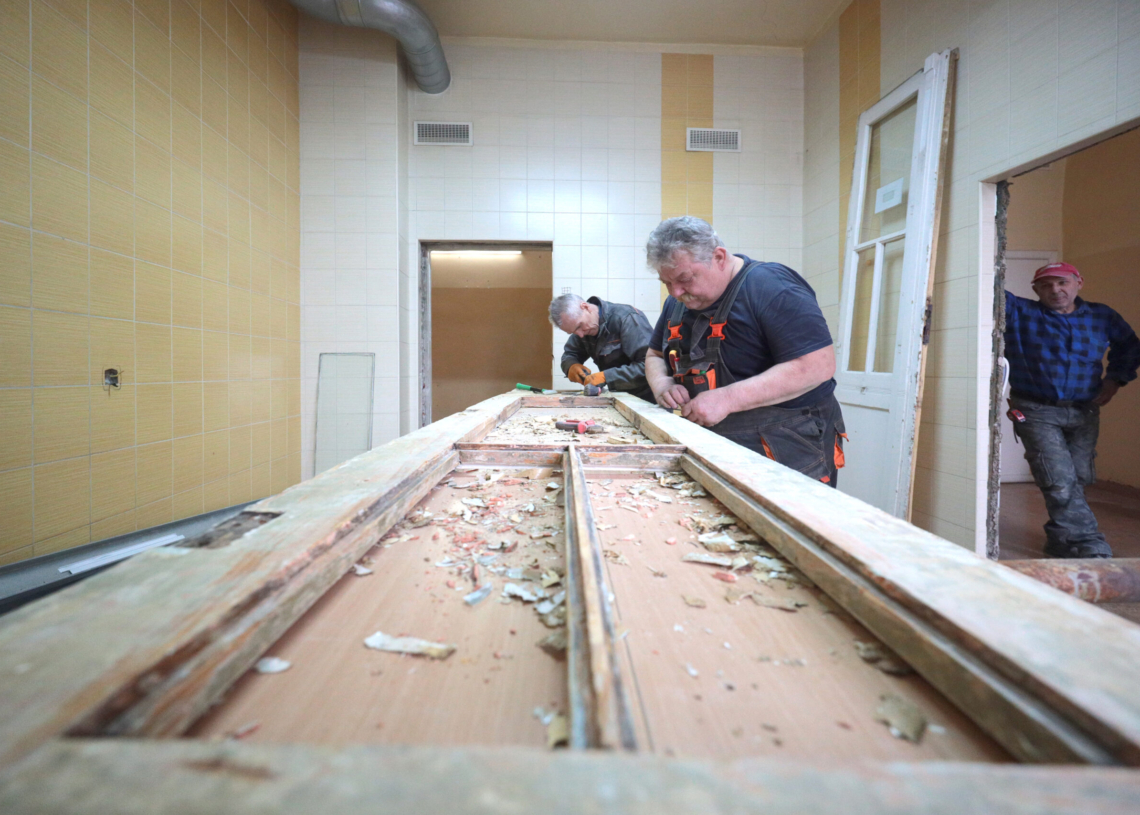 Rozpoczął się remont poradni rehabilitacyjnej na Próchnika w Łodzi