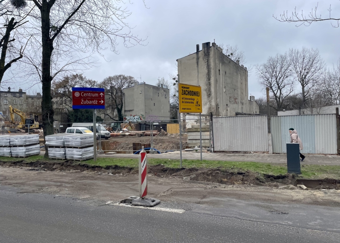 Od 25 marca autobusy omijają skrzyżowanie Spornej i Pankiewicza, a na Zachodniej nadal stoją w korkach