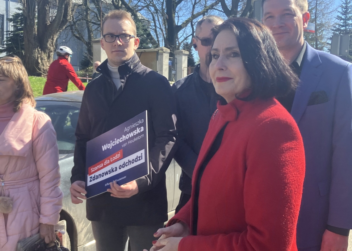 Agnieszka Wojciechowska van Heukelom, kandydatka na prezydenta Łodzi, obiecuje budowę parkingów w pobliżu szpitala na Spornej