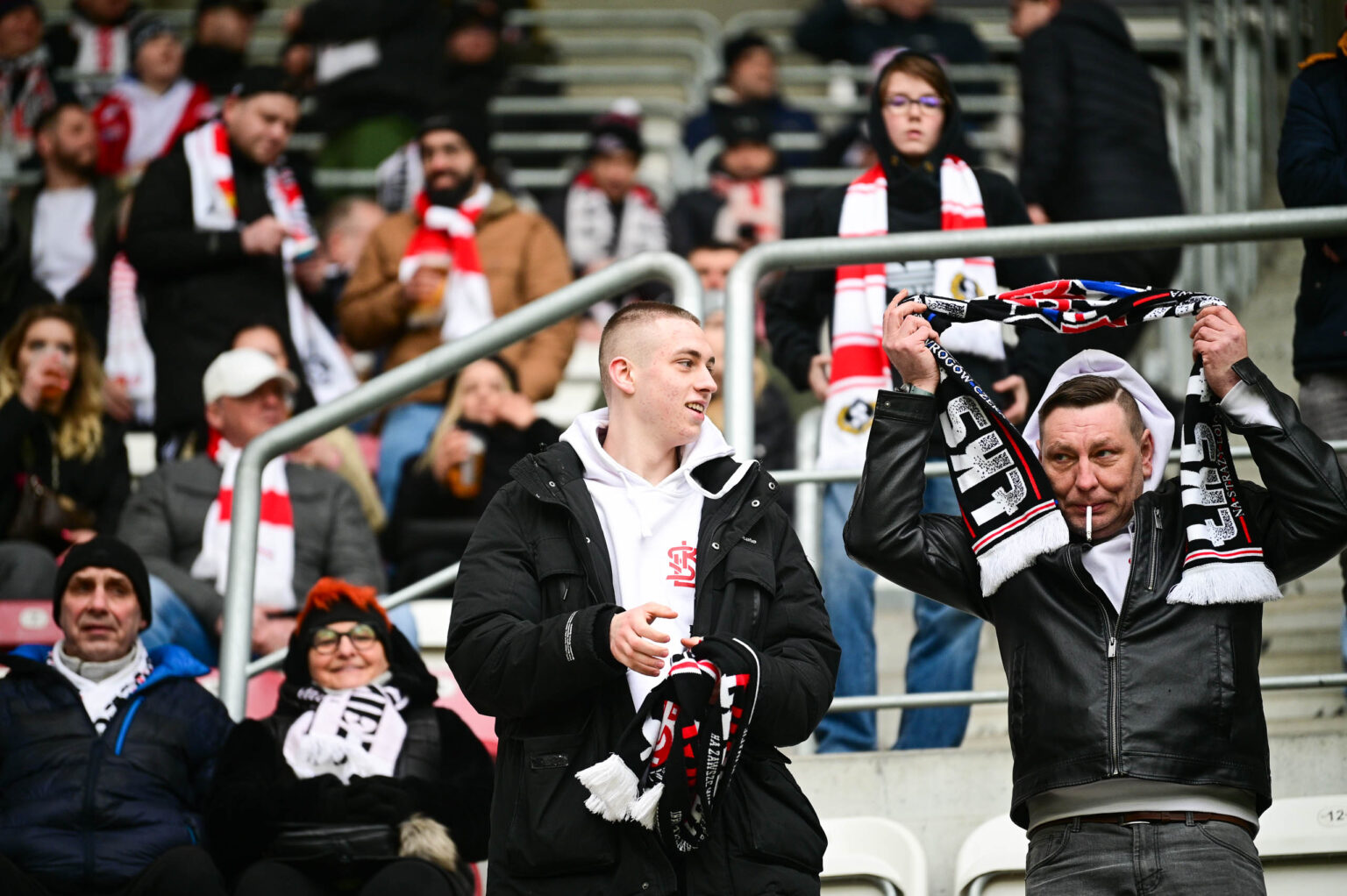 LKS Lodz vs Rakow Czestochowa doping 10