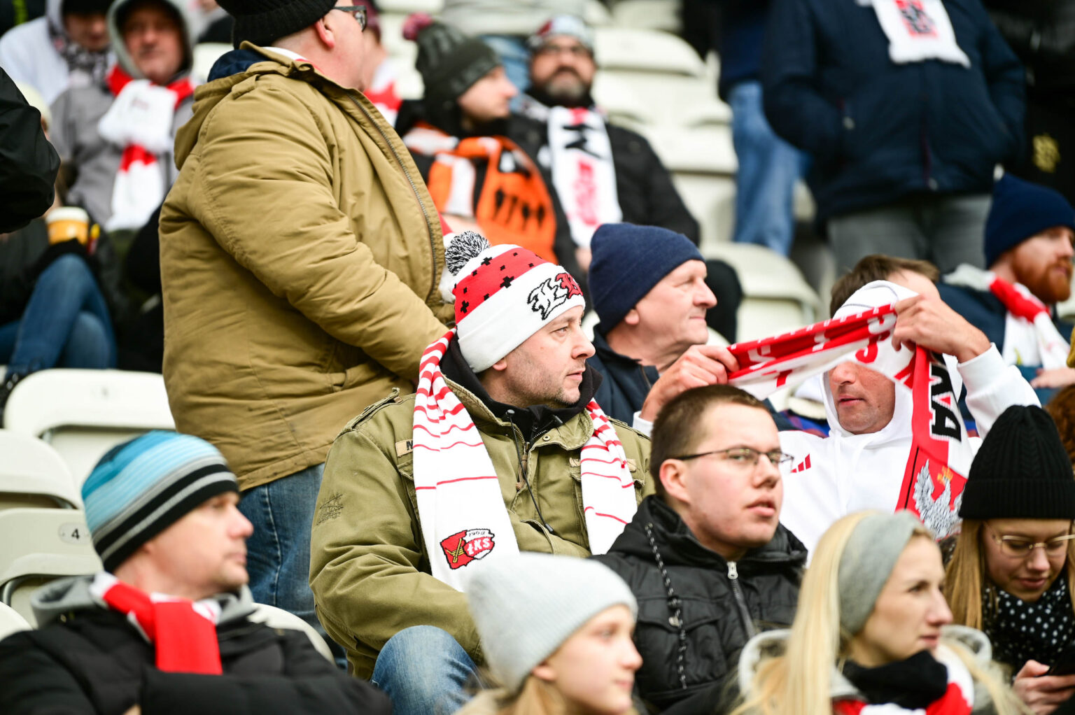 LKS Lodz vs Rakow Czestochowa doping 32