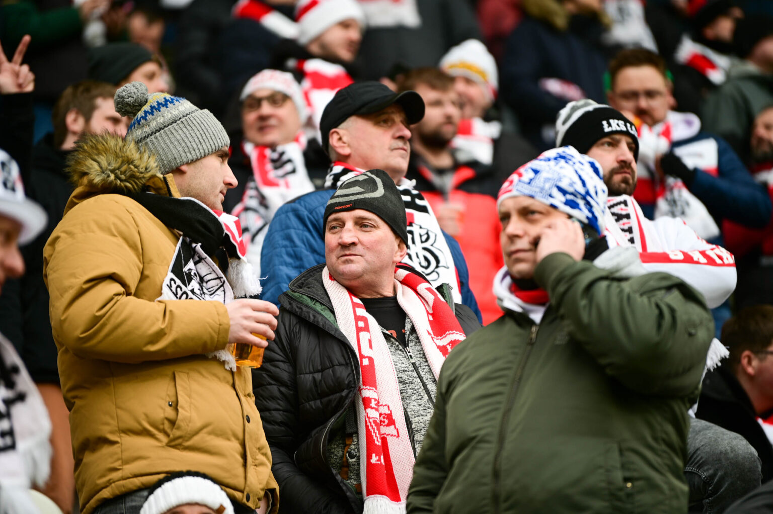 LKS Lodz vs Rakow Czestochowa doping 40