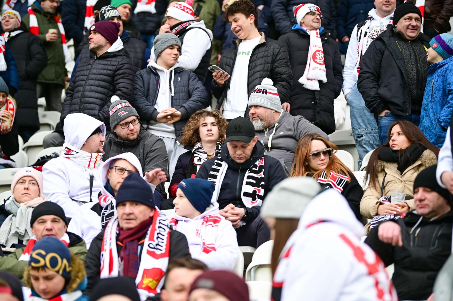 LKS Lodz vs Rakow Czestochowa doping 49