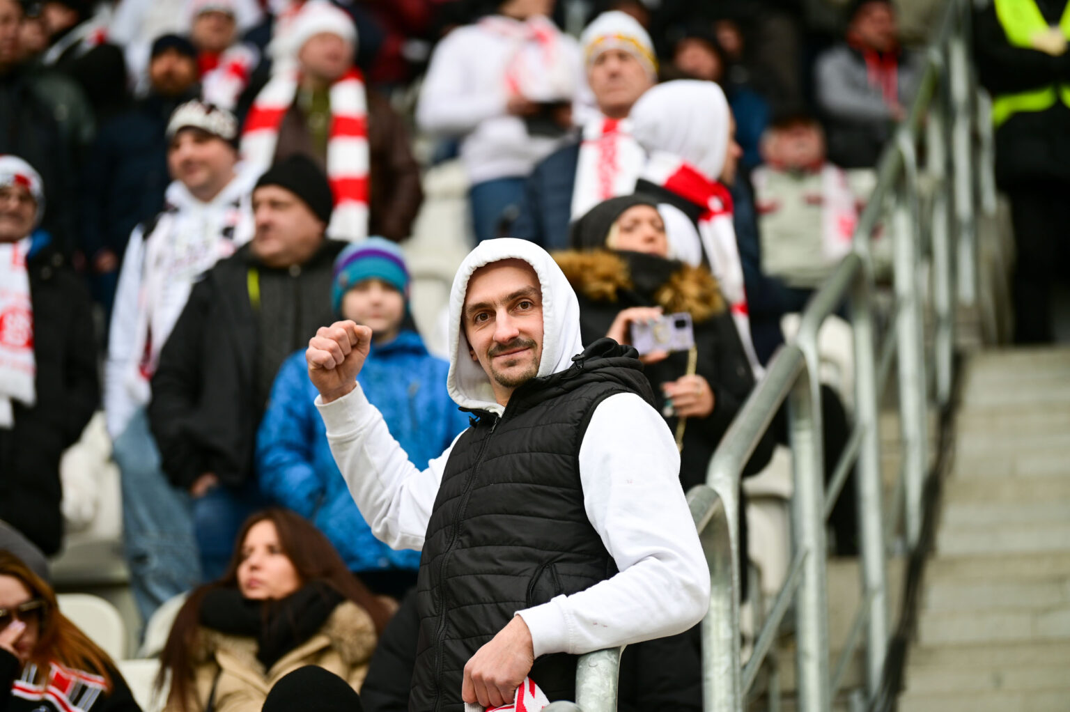 LKS Lodz vs Rakow Czestochowa doping 52