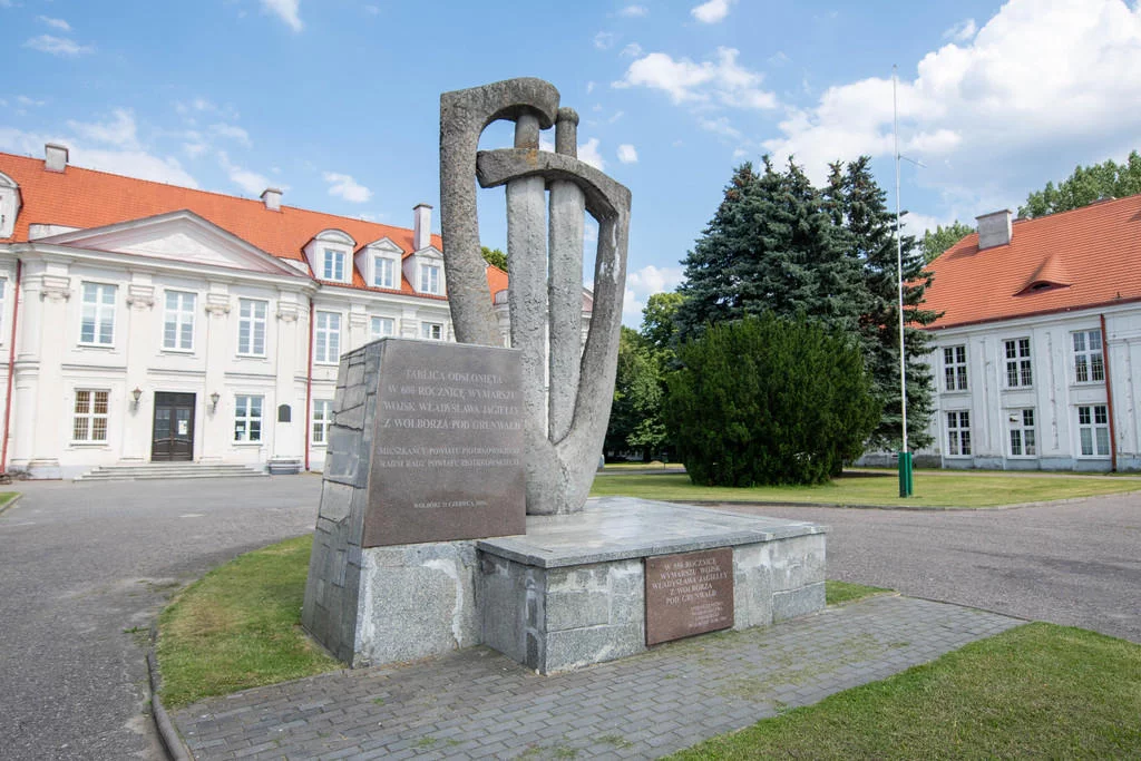 Milion złotych na remont pałacu w Wolborzu