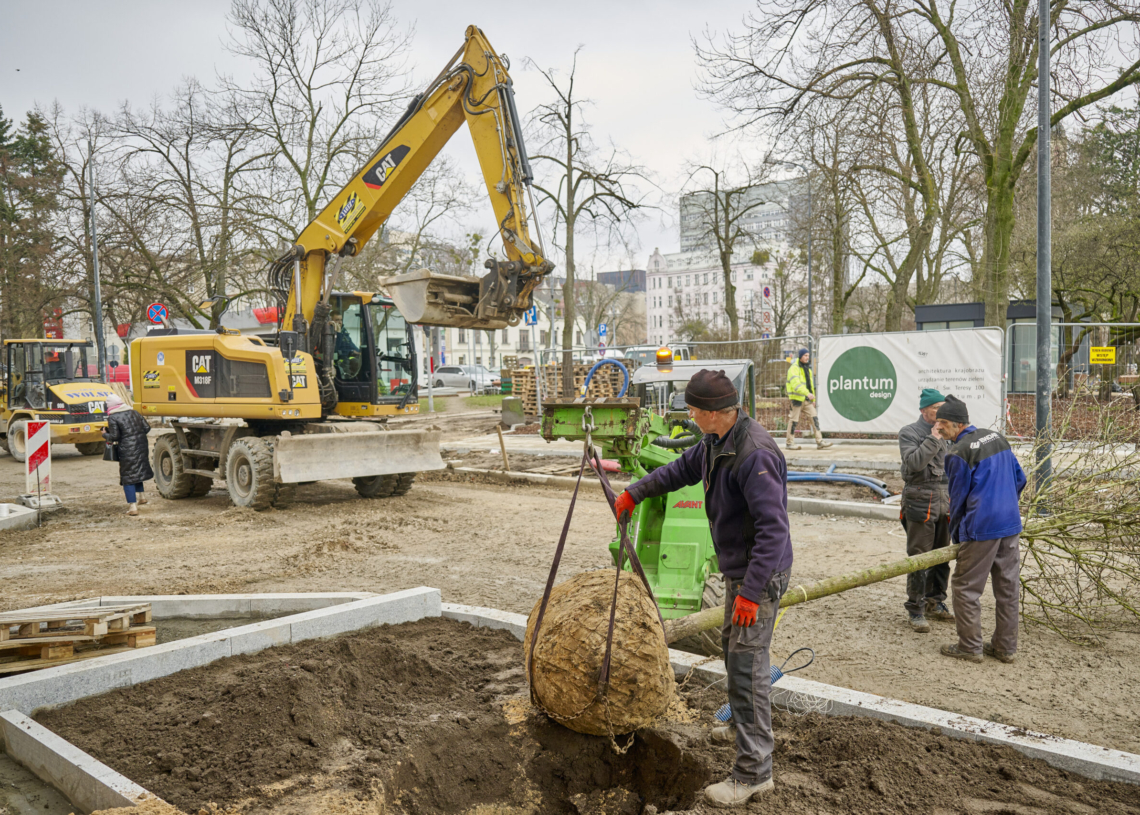 Ponoć wkrótce ma być gotowy plac Komuny Paryskiej i Stary Rynek. To inwestycje, które miały się zakończyć w 2023 r.