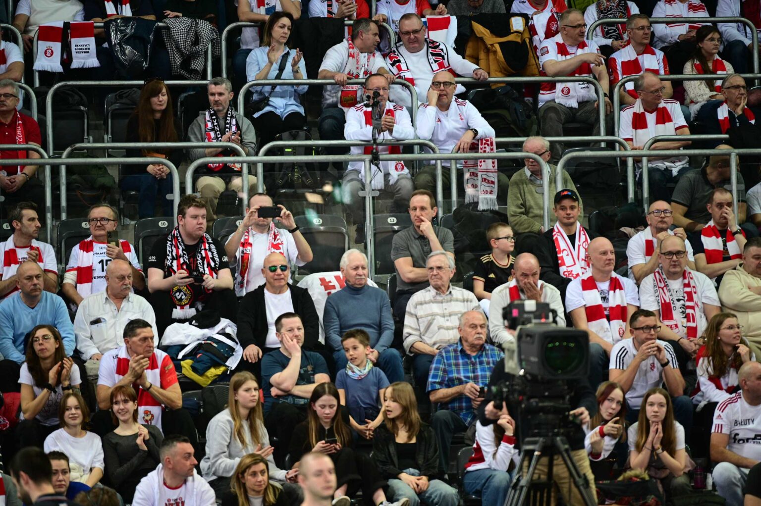 Siatkarskie derby Lodzi kibice 23