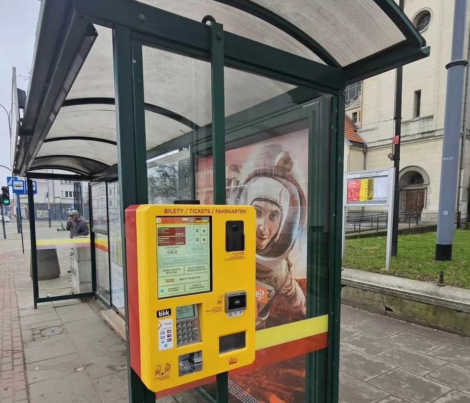 Biletomaty na przystankach