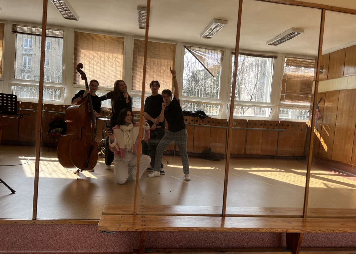 Uczniowie szkoły muzycznej przy Sosnowej w Łodzi po raz ósmy organizują koncert charytatywny [ZDJĘCIA+WIDEO]