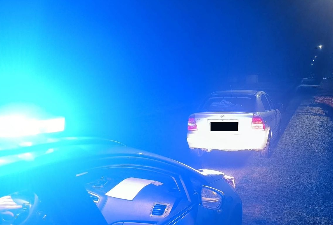 Pijany kierowca w gminie Grabów. 49-latek stracił prawo jazdy i samochód 1 Pijany kierowca w gminie Grabów
