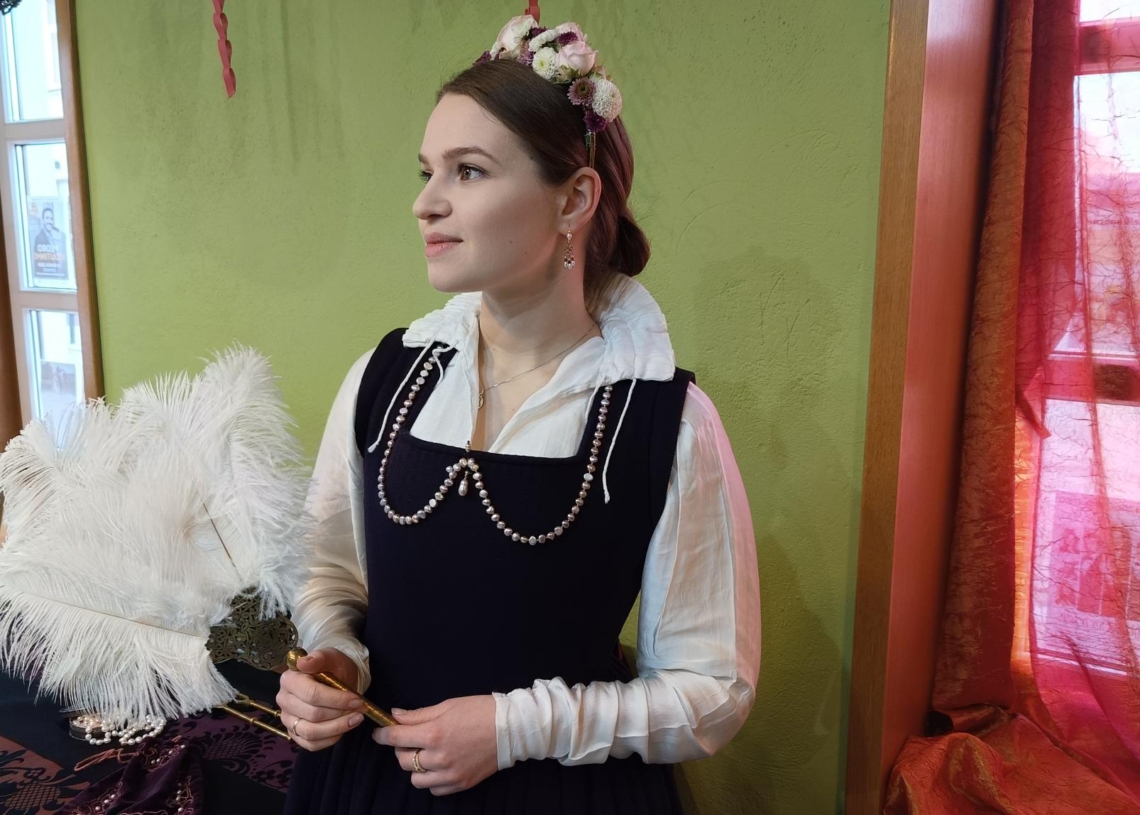 Sieradz: Dzień Kobiet w klimacie historycznym