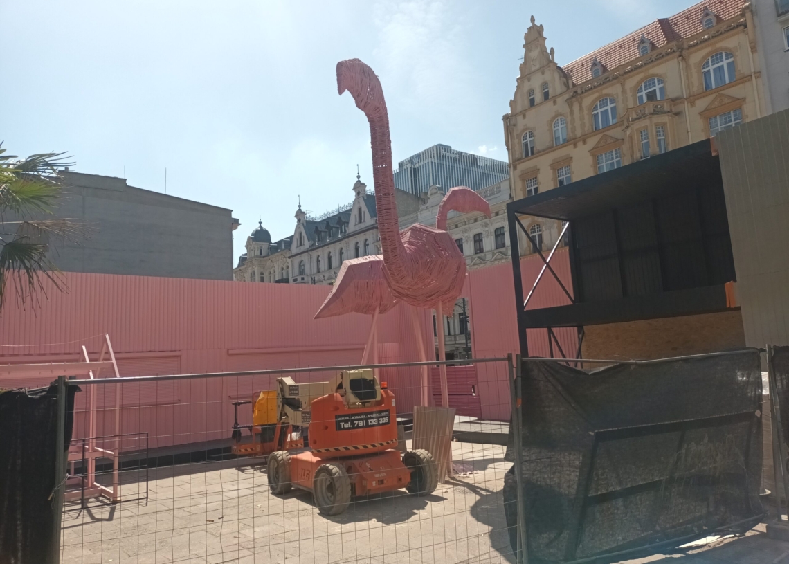 Blaszak na OFF Piotrkowska to samowolka. Konserwator zabytków zapowiada rozbiórkę