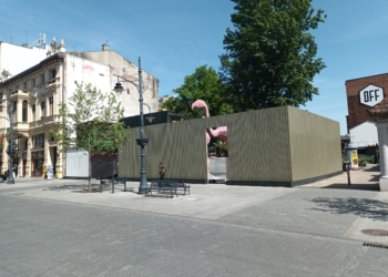 Blaszak na OFF Piotrkowska to samowolka. Konserwator zabytków zapowiada rozbiórkę