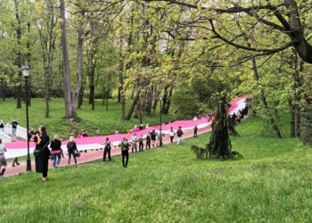 Biało-czerwona flaga w Skierniewicach będzie miała 400 metrów