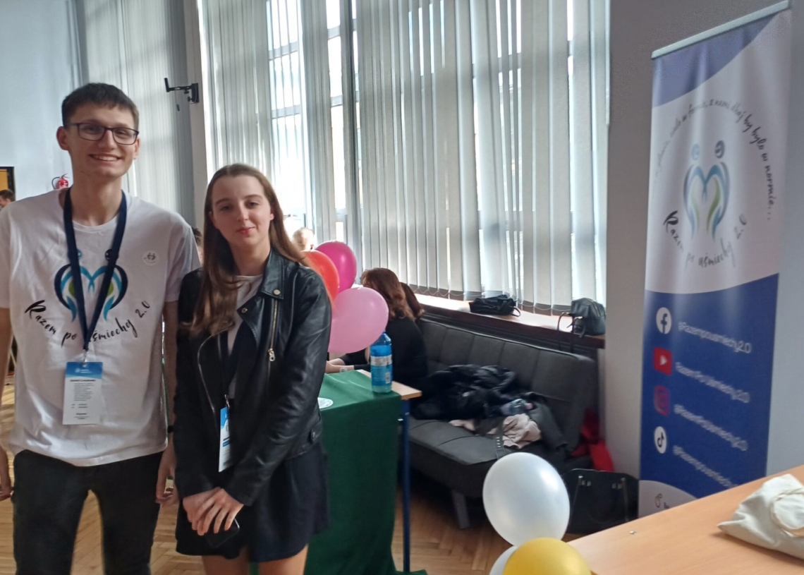 „Razem po uśmiech” – uczniowski projekt motywujący do dbania zarówno o zdrowie fizyczne, jak i psychiczne