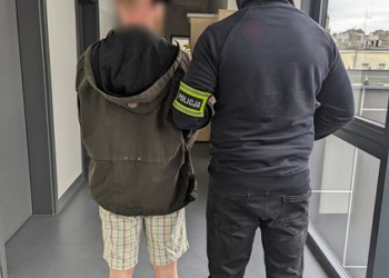 Rozbój w hostelu w Łodzi z użyciem noża. Tymczasowy areszt dla 2 mężczyzn