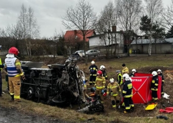 Zmiana organizacji ruchu na niebezpiecznym skrzyżowaniu DK74 z DW480 w Grudnej