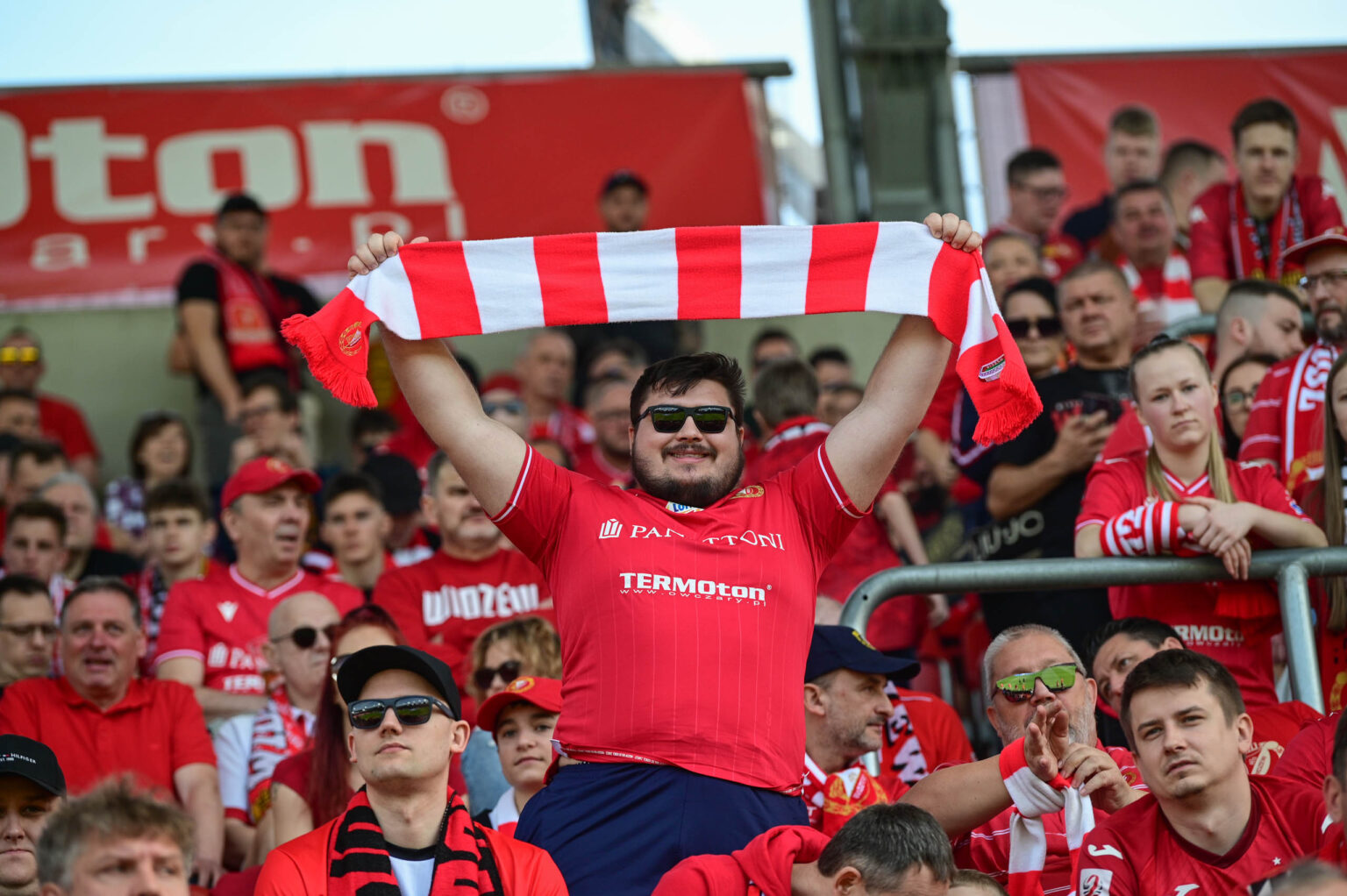 Doping Widzew Lodz vs Piast Gliwice 98