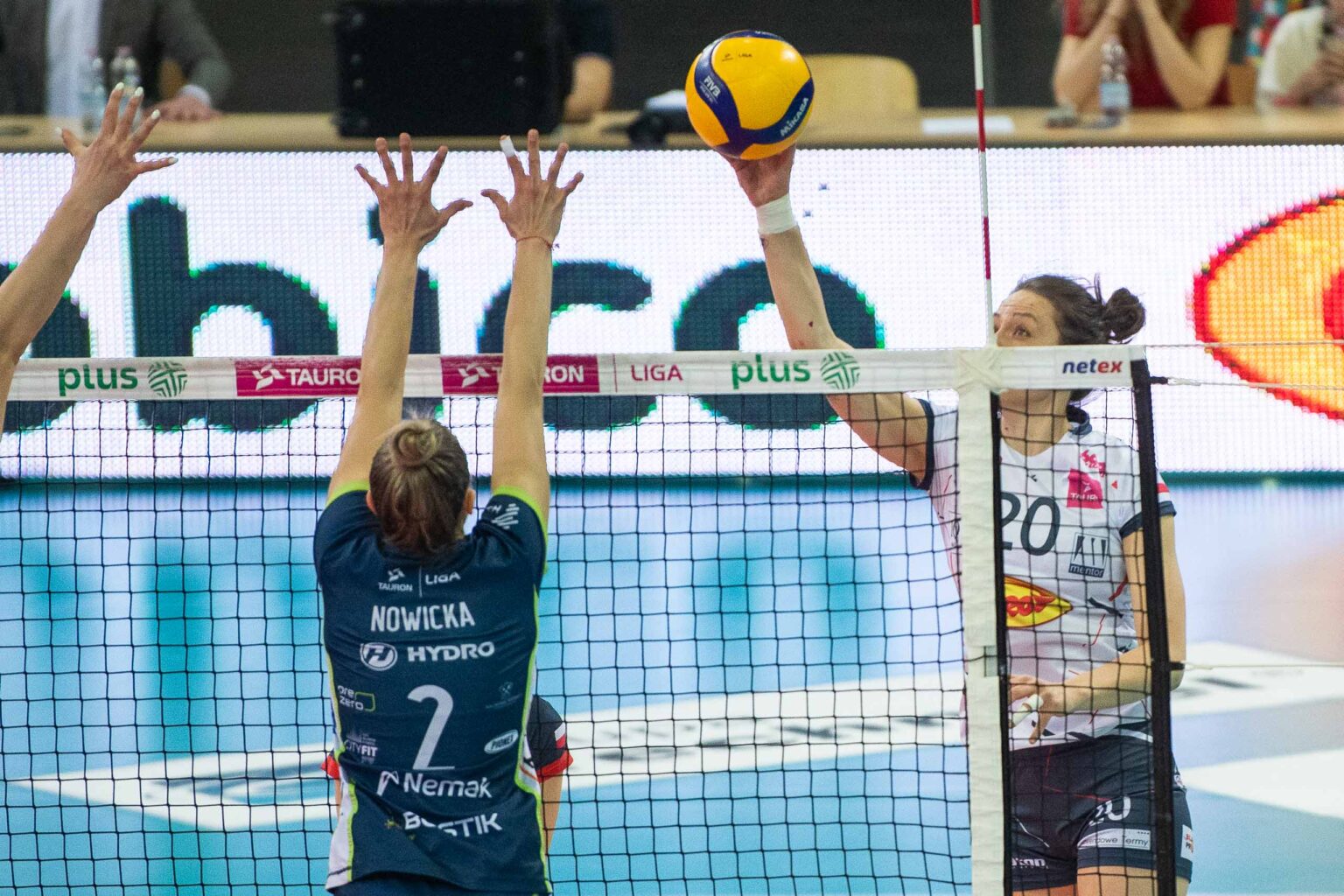 Grot Budowlani vs BKS Bostik 5