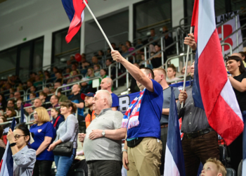 Doping kibiców w meczu Grot Budowlani Łódź - Grupa Azoty Chemik Police