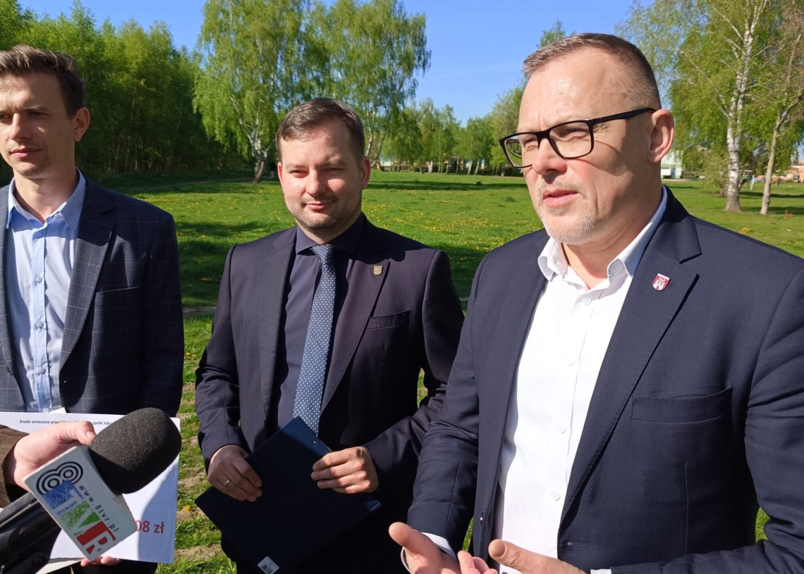 Budowa mieszkań Społecznej Inicjatywy Mieszkaniowej w Sieradzu jest niezagrożona 1 Budowa mieszkań Społecznej Inicjatywy Mieszkaniowej w Sieradzu jest niezagrożona