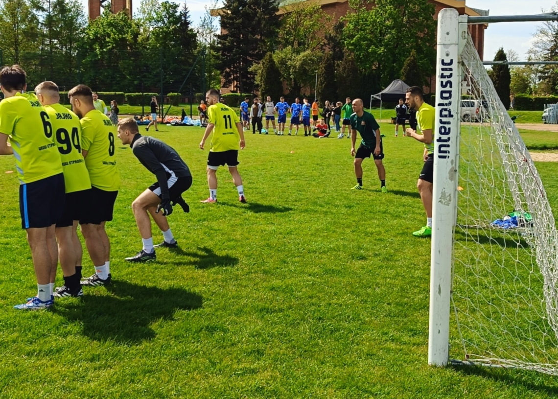 Piłkarski turniej Spontan Cup w Sieradzu