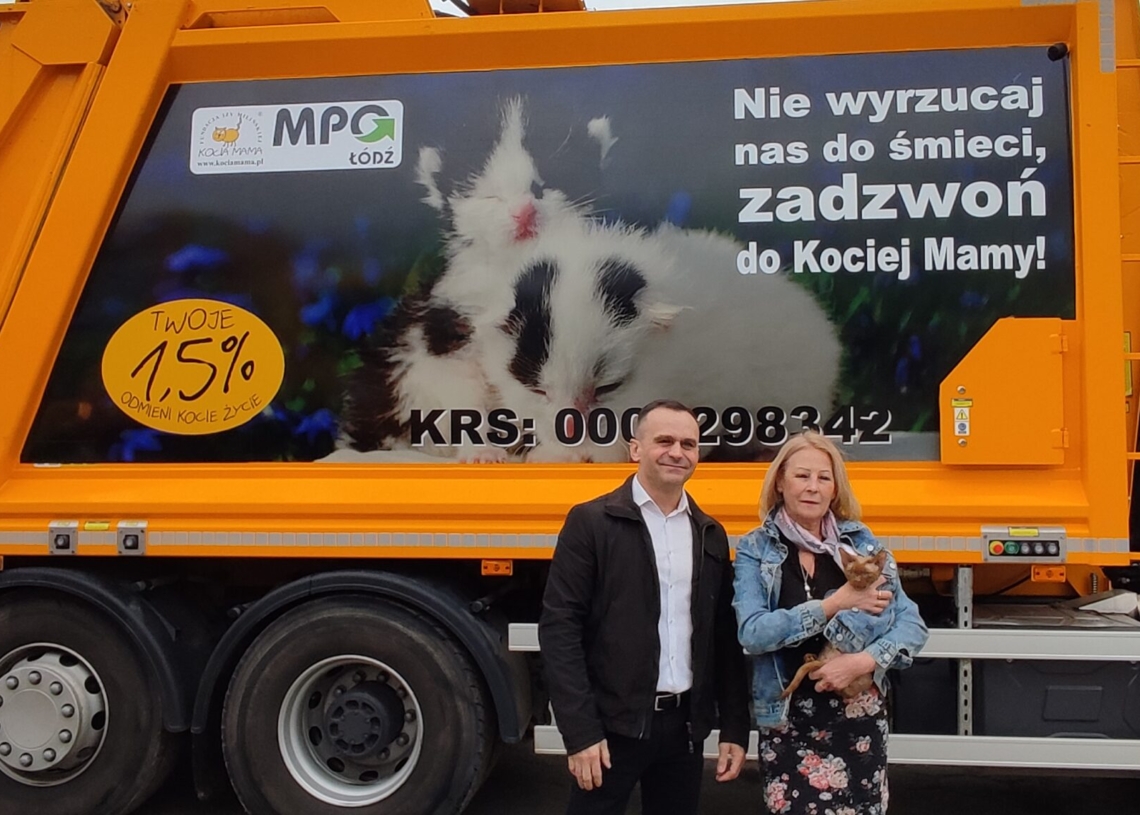 Kampania "Zwierzęta nie są odpadami - to żywe istoty" w Łodzi 1 Kampania "Zwierzęta nie są odpadami - to żywe istoty" w Łodzi