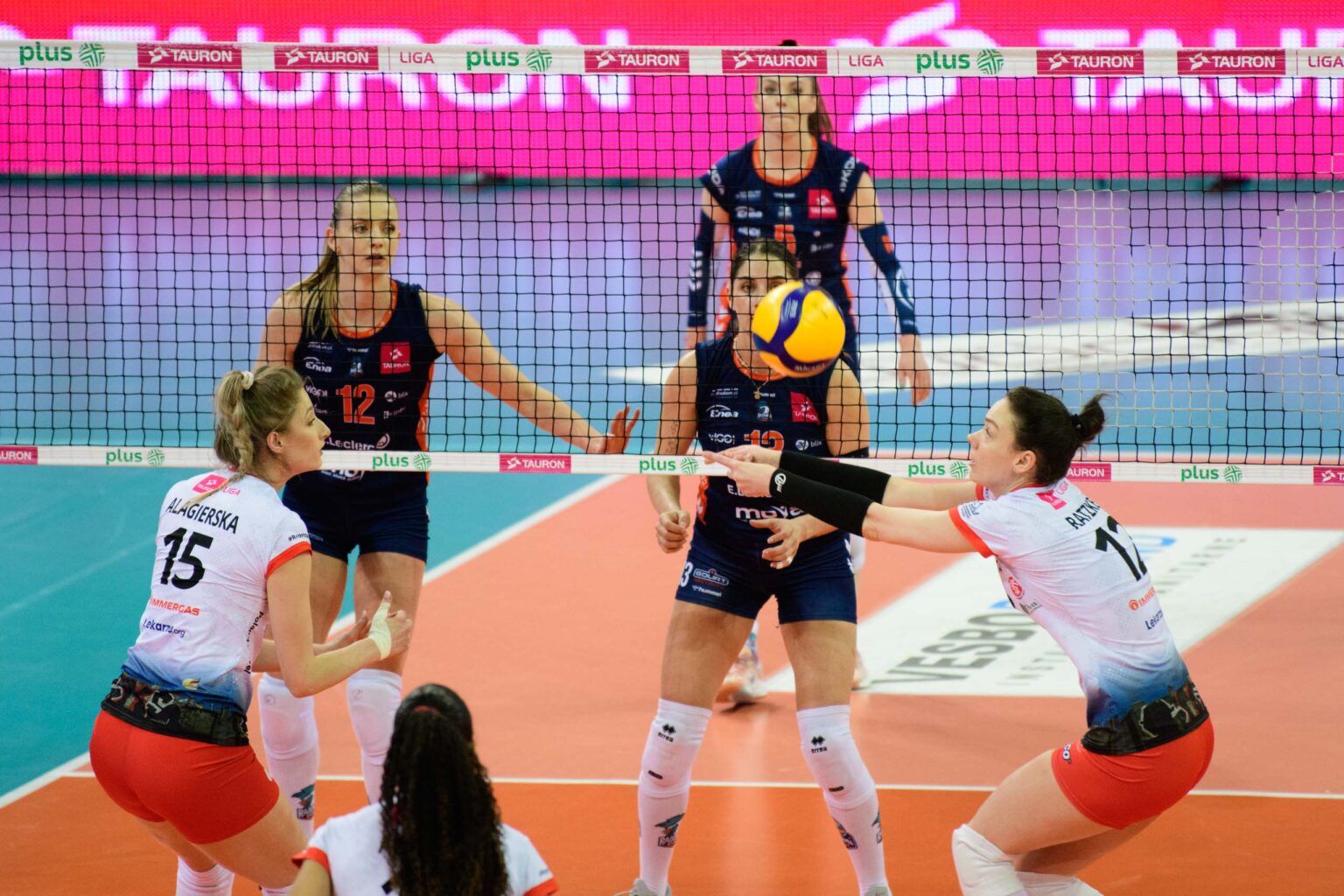 LKS Commercecon Lodz vs MOYA Radomka Radom 83