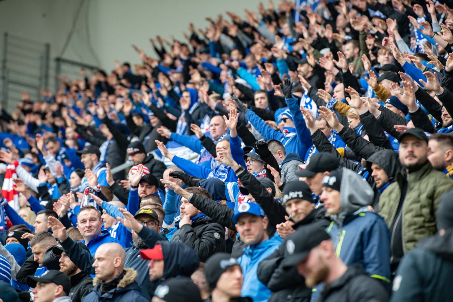 LKS Lodz vs Lech Poznan doping 11