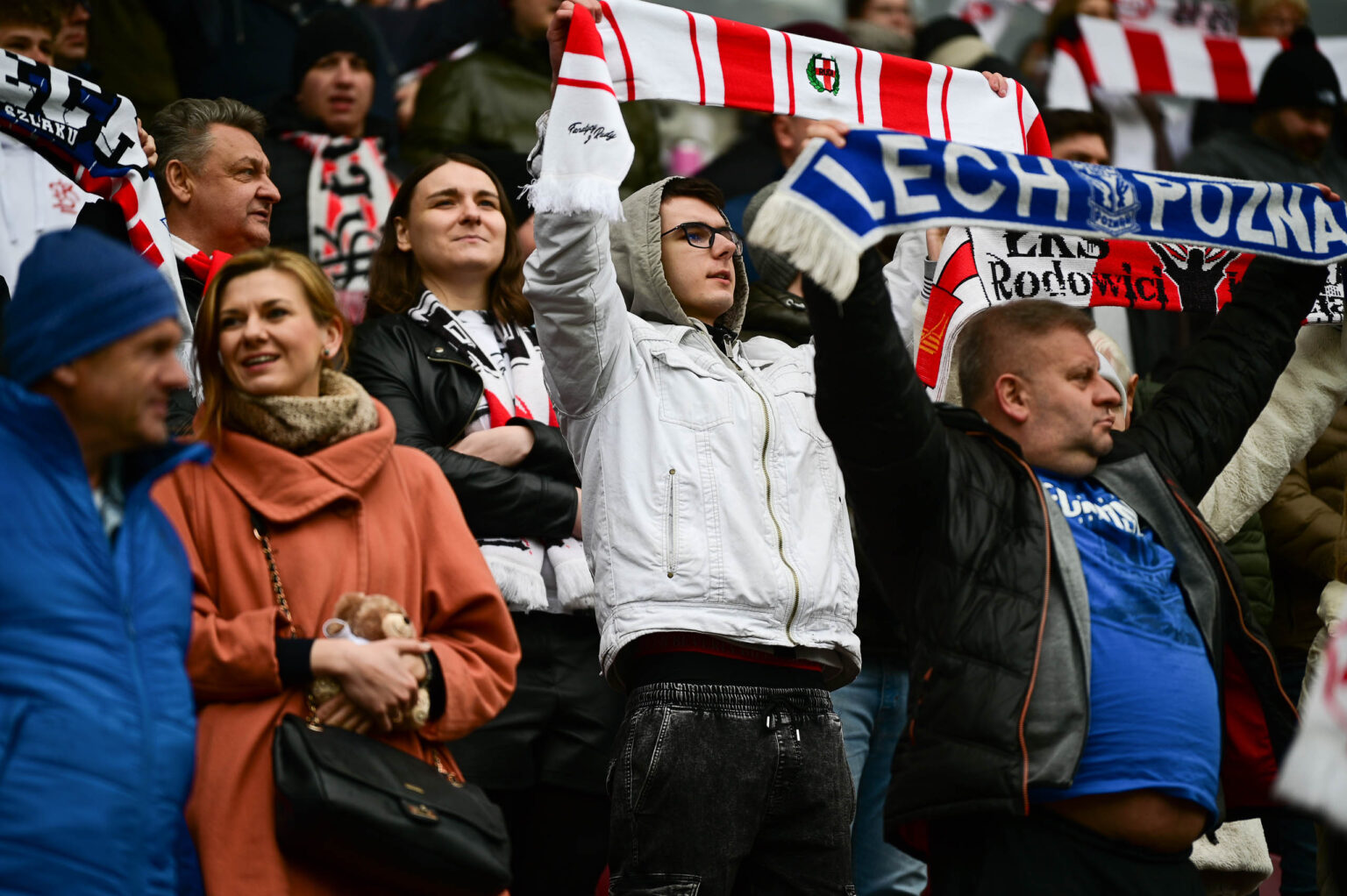 LKS Lodz vs Lech Poznan doping 117