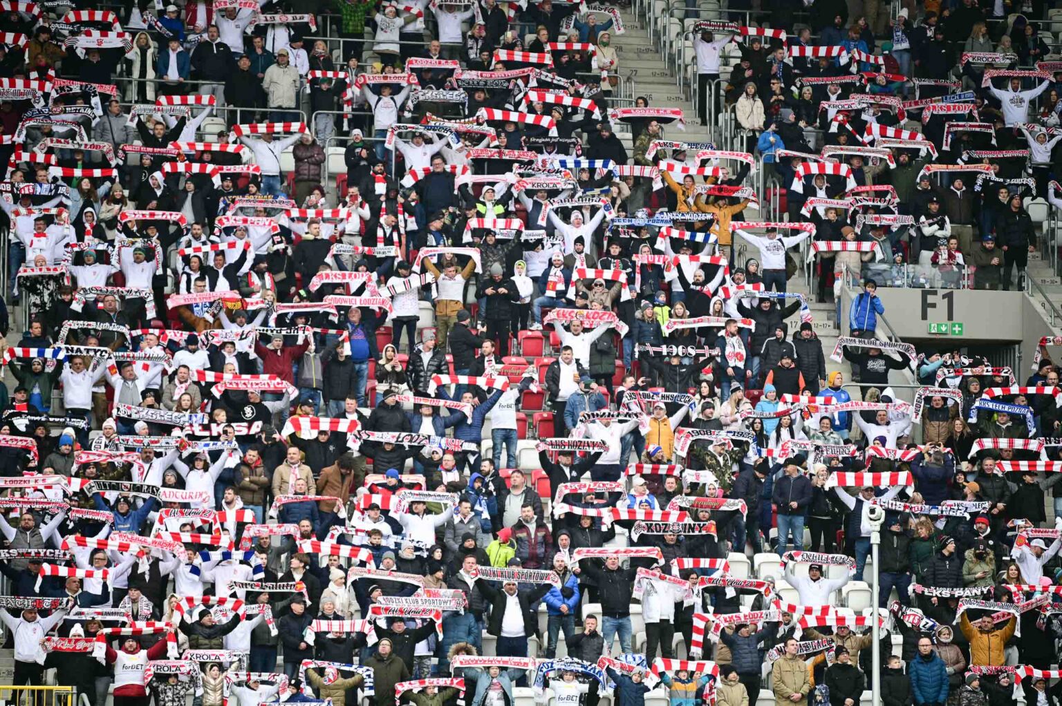 LKS Lodz vs Lech Poznan doping 139