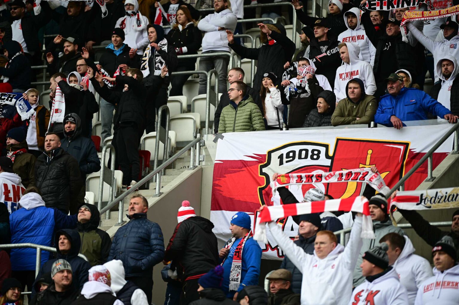 LKS Lodz vs Lech Poznan doping 156