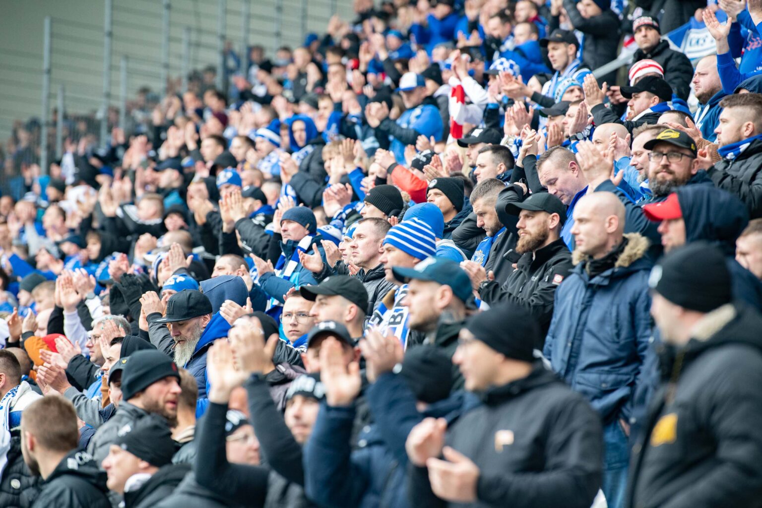 LKS Lodz vs Lech Poznan doping 17