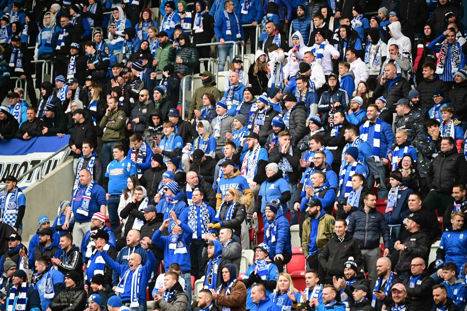 LKS Lodz vs Lech Poznan doping 171