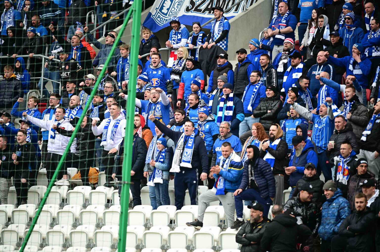 LKS Lodz vs Lech Poznan doping 178