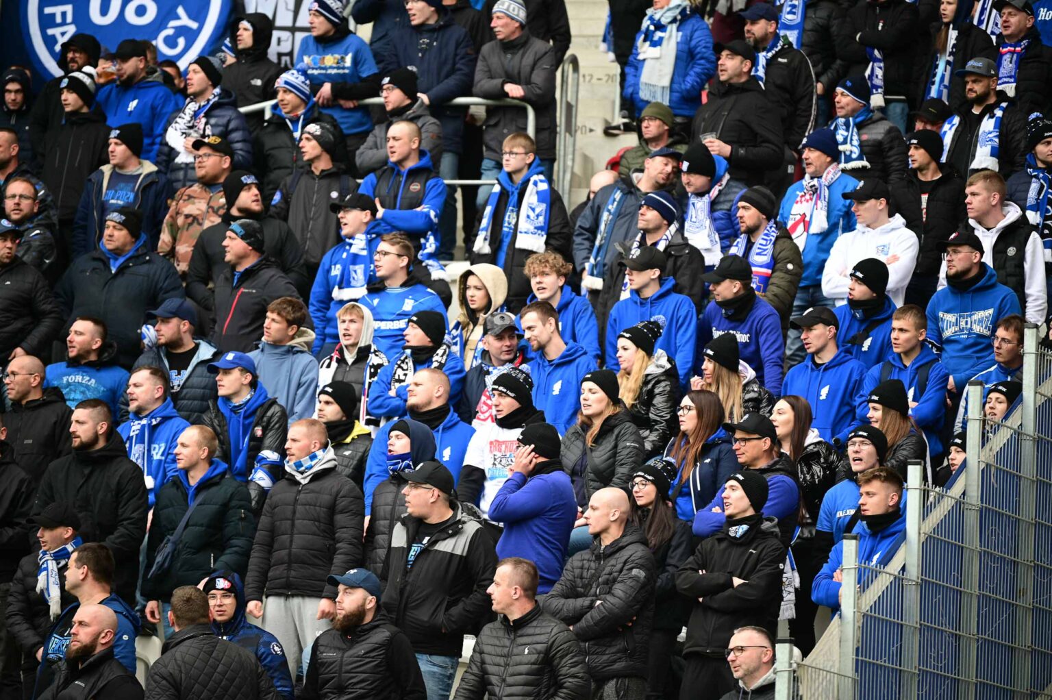 LKS Lodz vs Lech Poznan doping 183