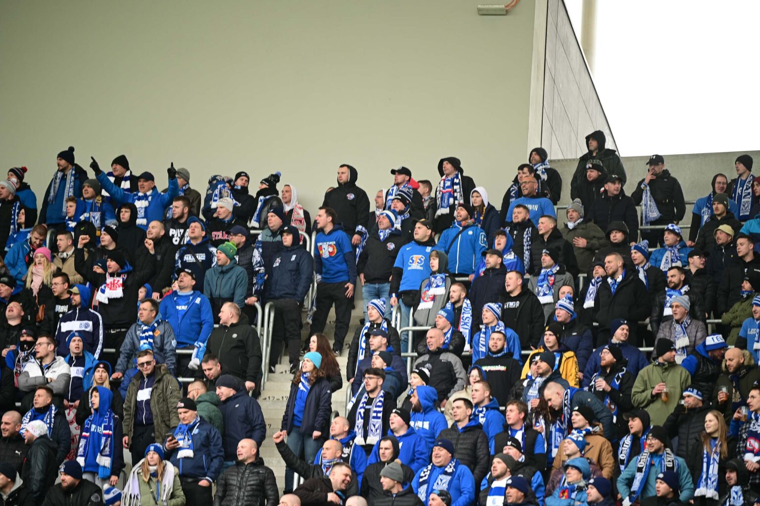 LKS Lodz vs Lech Poznan doping 187